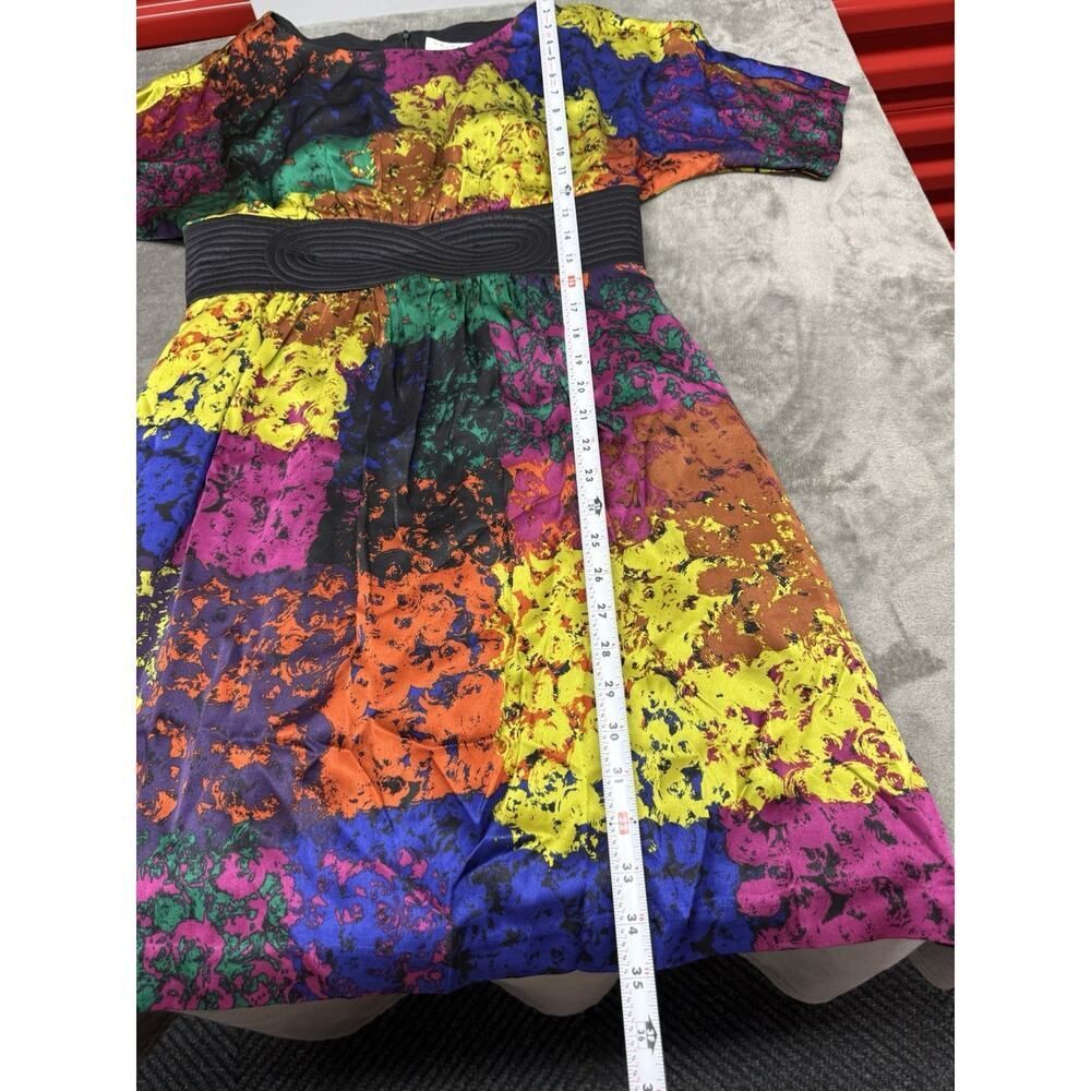 Trina Turk Fosse 100% Silk Multicolor Dress Size 10 Vibrant Print Waist Detail - Picture 9 of 11